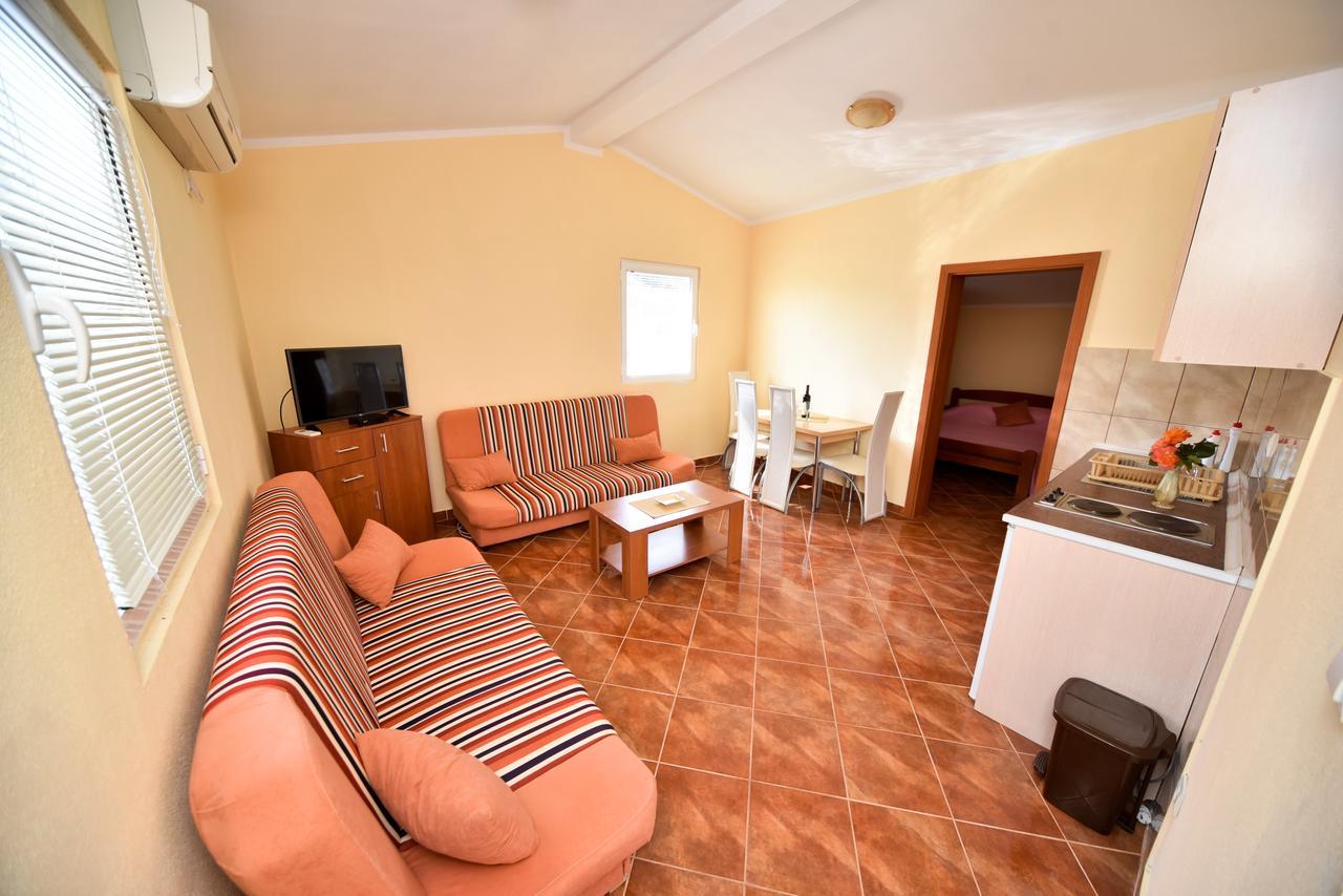 Apartmani Stanisic Čanj Exterior foto