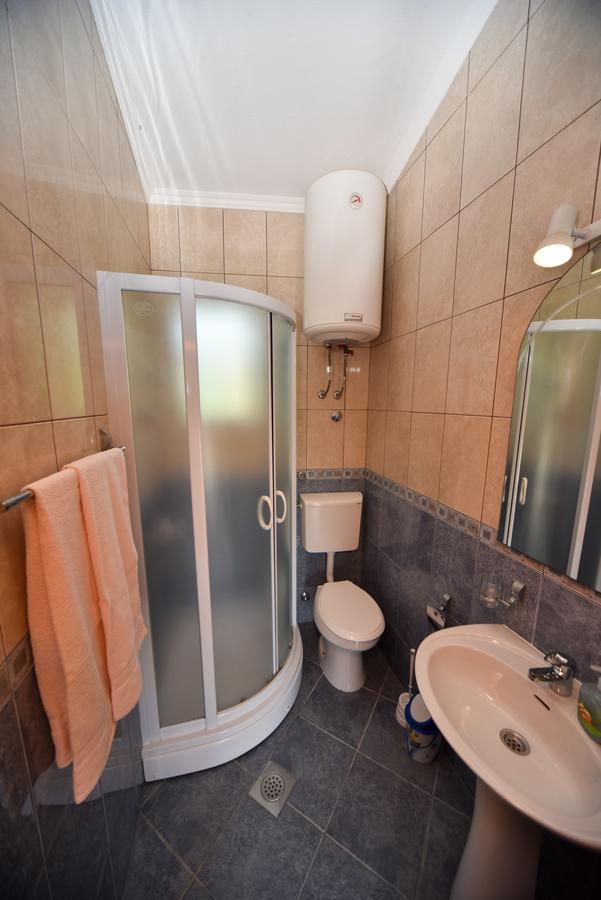 Apartmani Stanisic Čanj Exterior foto